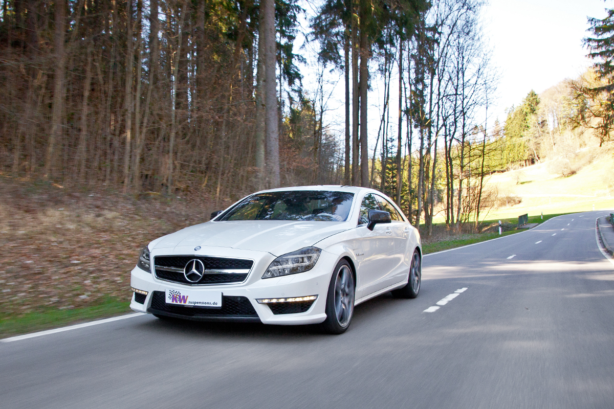 img_KW_Mercedes_CLS63-02_1200x800